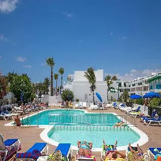 Hotel Oasis The Colletion